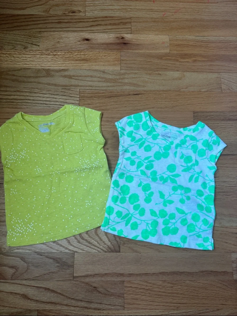 GAP Bright Lime & Mint Leaf Short-Sleeve Tees. baby Gap. 12-18 months